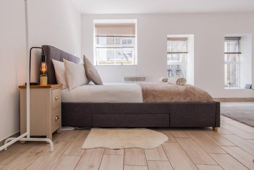 Appartement Studio ✧ High Street - Bornemouth Extérieur photo