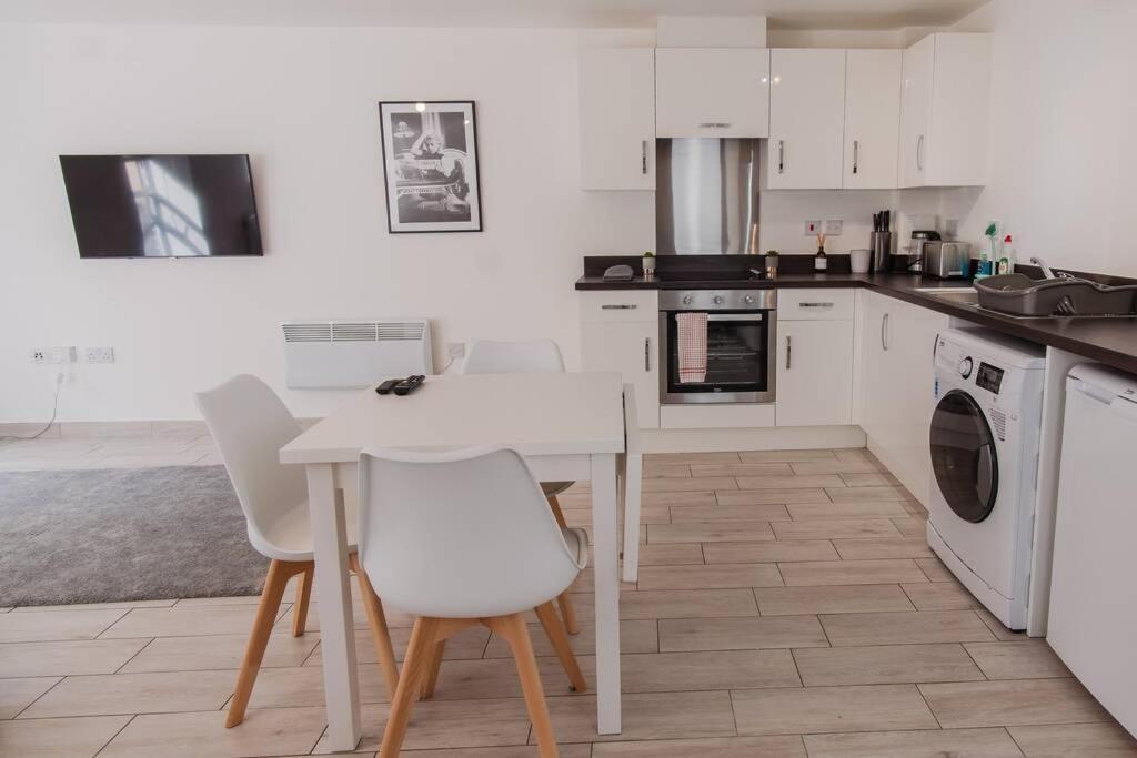 Appartement Studio ✧ High Street - Bornemouth Extérieur photo